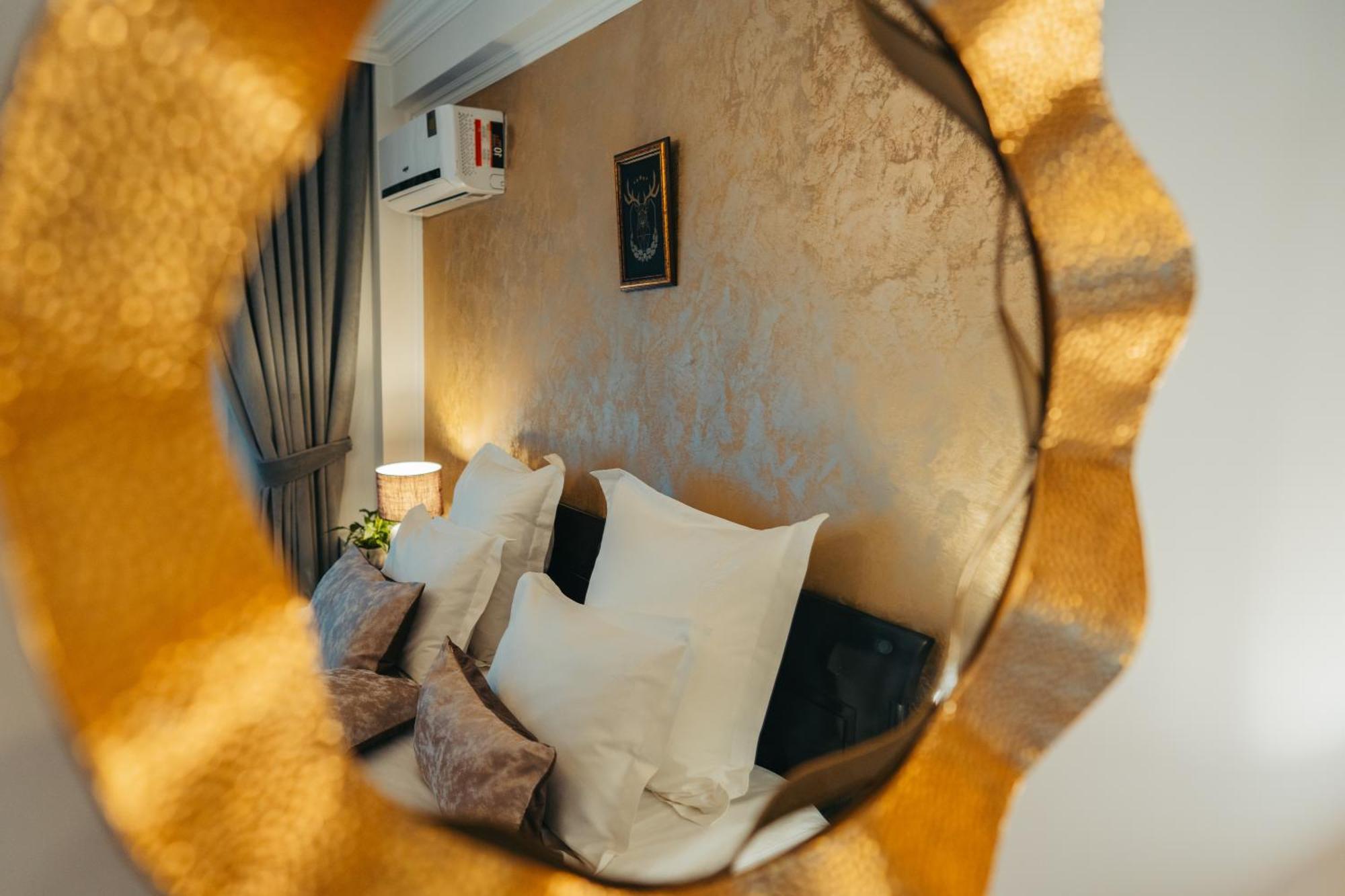 Curtea Domneasca Hotell Vaslui Exteriör bild